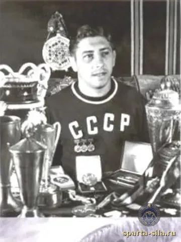 Яков Пункин, олимпийский чемпион 1952 года по греко-римской борьбе