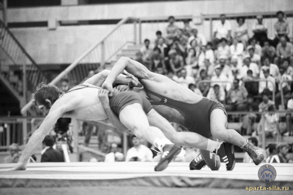 Шамиль Сериков в финале Олимпиады-1980 против Юзефа Липеня